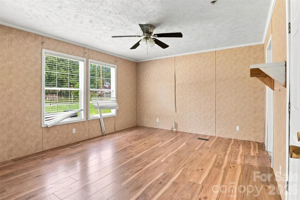121 Pine State Road Troutman, NC 28166