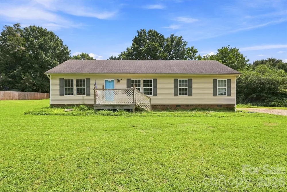 121 Pine State Road Troutman, NC 28166