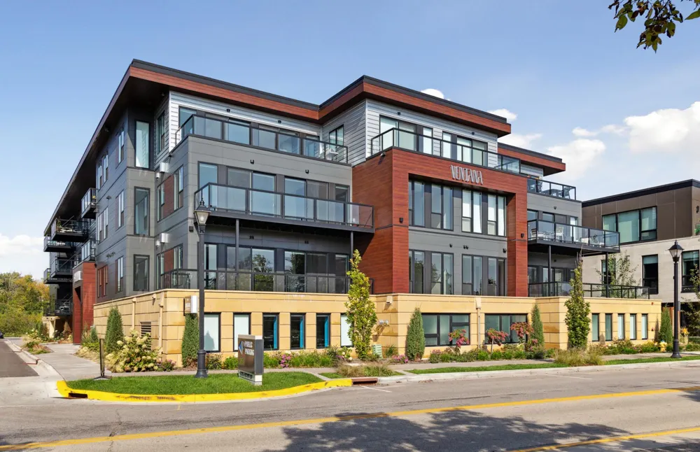 253 Lake Street E #305 Wayzata, MN 55391