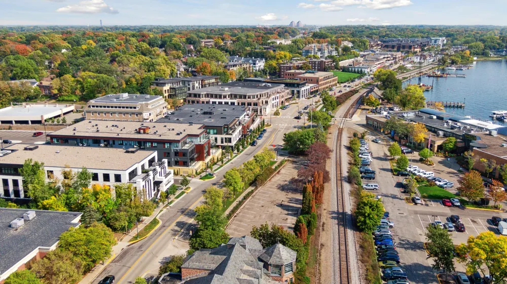 253 Lake Street E #305 Wayzata, MN 55391