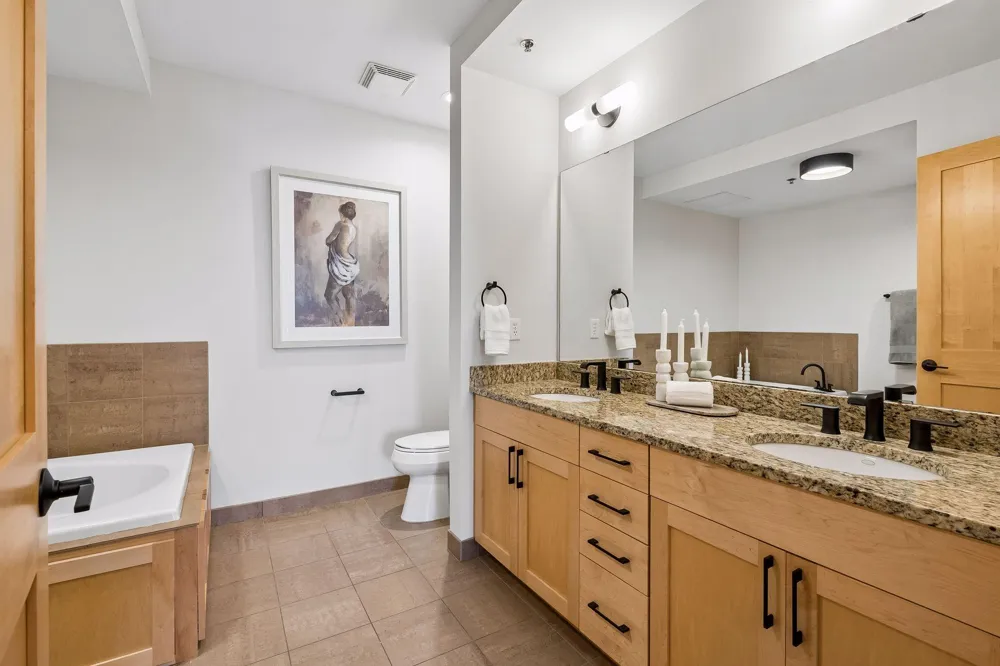 4201 Sunset Drive #N305 Spring Park, MN 55384