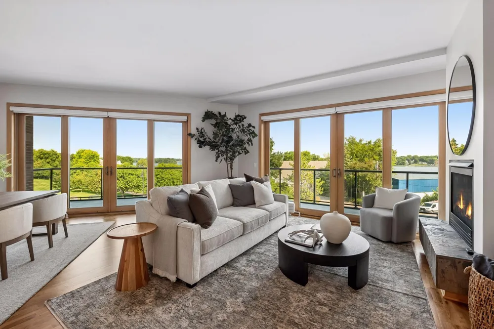 4201 Sunset Drive #N305 Spring Park, MN 55384