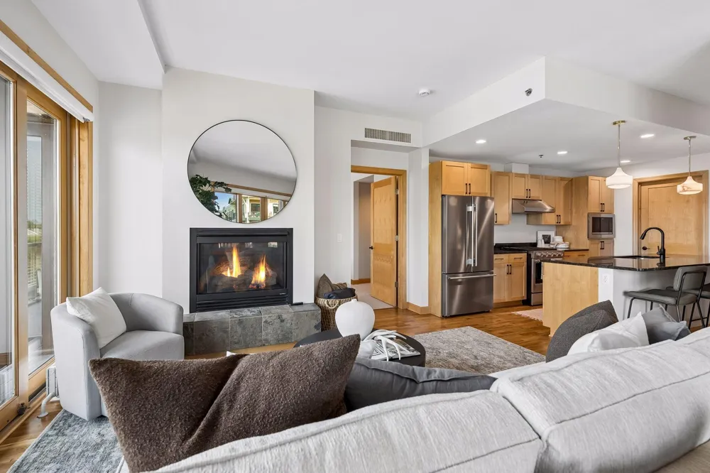 4201 Sunset Drive #N305 Spring Park, MN 55384