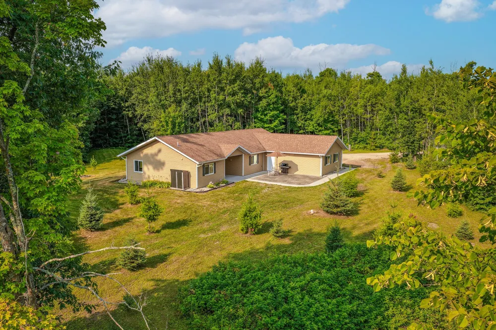 22275 Walkerbrook Drive Bagley, MN 56621