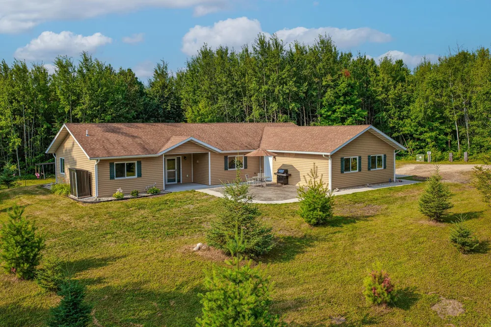 22275 Walkerbrook Drive Bagley, MN 56621