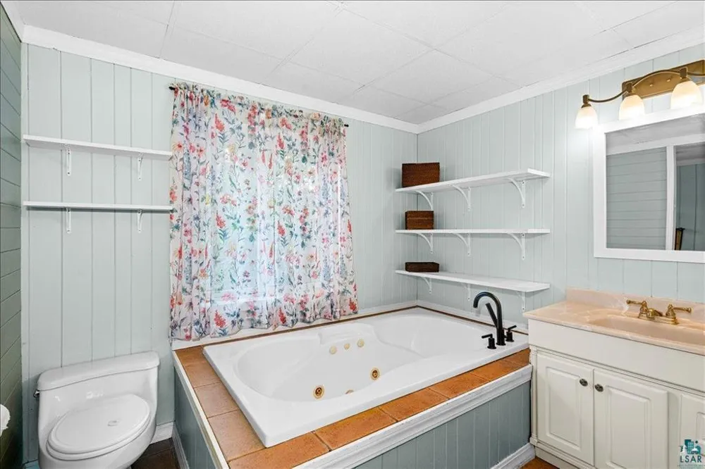 12428 Tamarack Road Floodwood, MN 55736