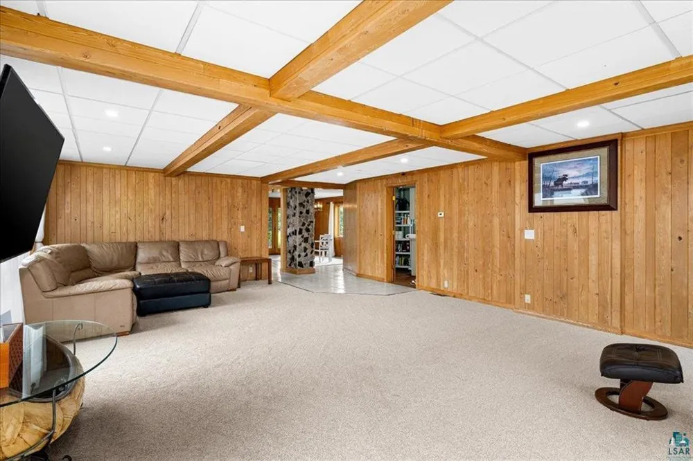 12428 Tamarack Road Floodwood, MN 55736