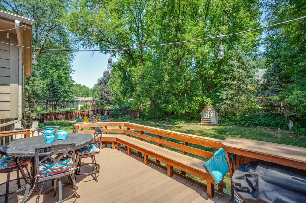 1395 Farmdale Road Mendota Heights, MN 55118