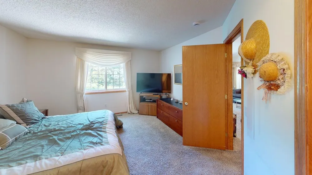 18228 Kent Street NW Elk River, MN 55330