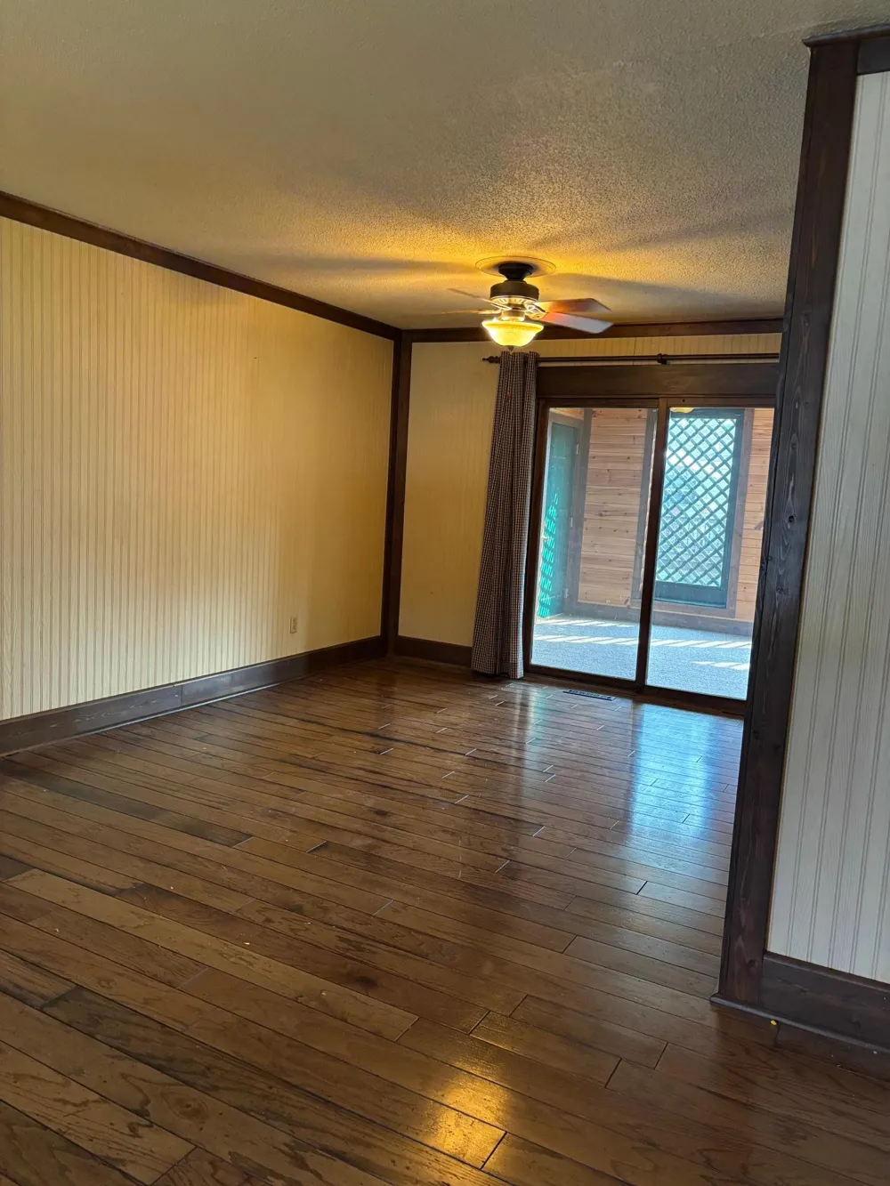 24 Bluffview Court Lake City, MN 55041