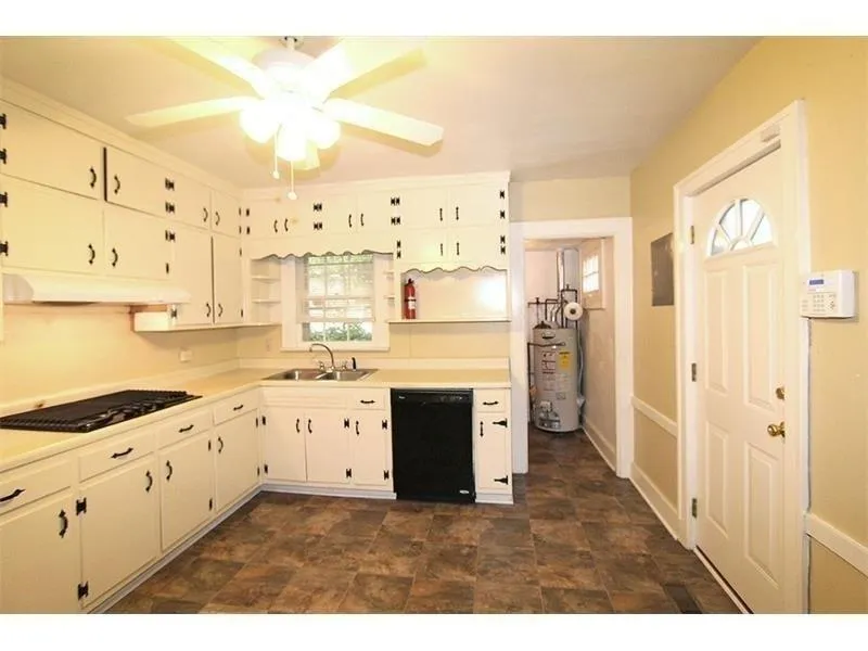 3461 Lee Street College Park, GA 30337