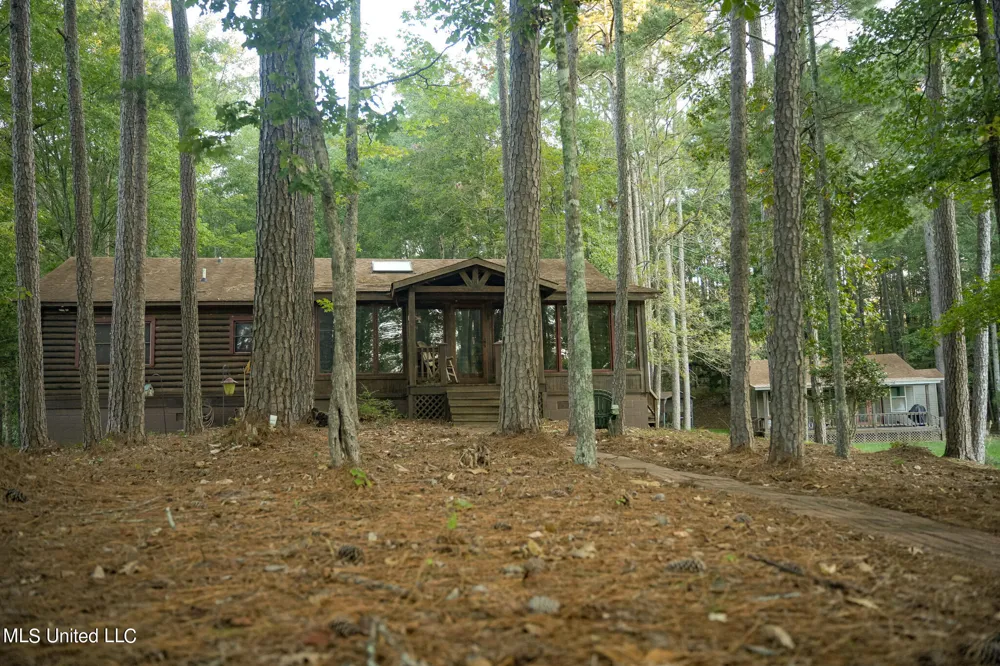 250 Rockwood Road Florence, MS 39073