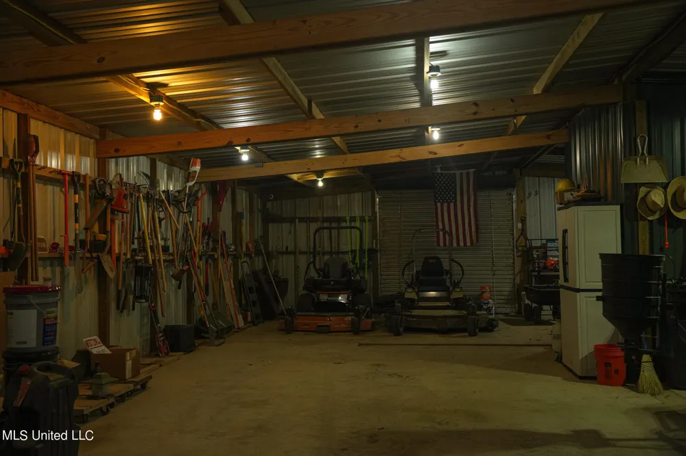 250 Rockwood Road Florence, MS 39073