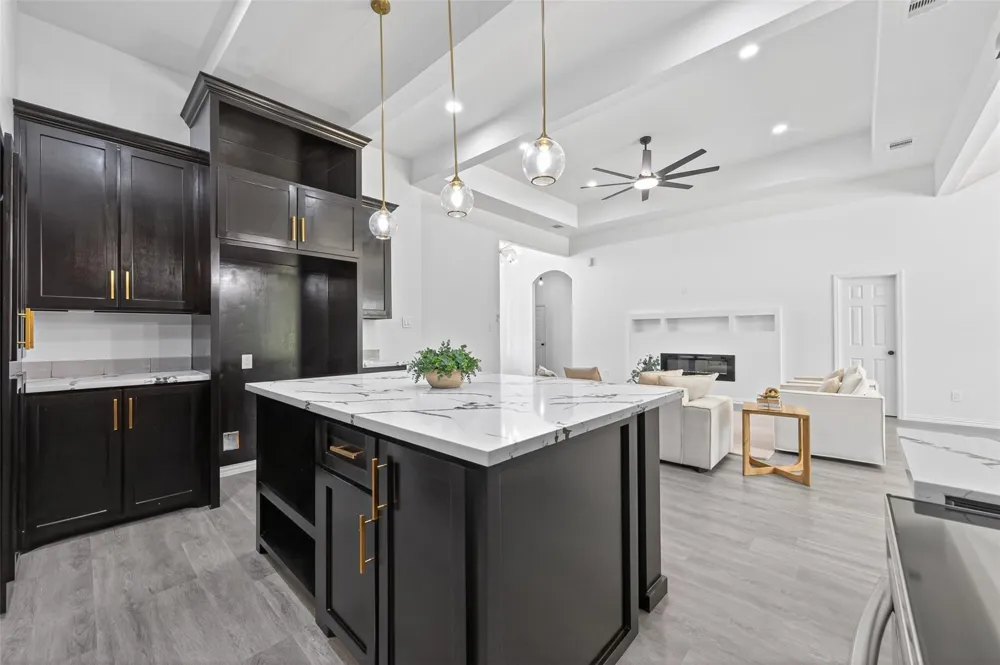 1014 Exotic Pine Drive Huffman, TX 77336