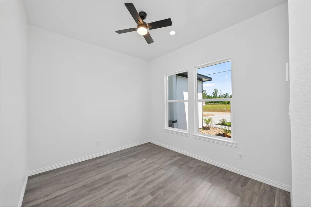 1014 Exotic Pine Drive Huffman, TX 77336