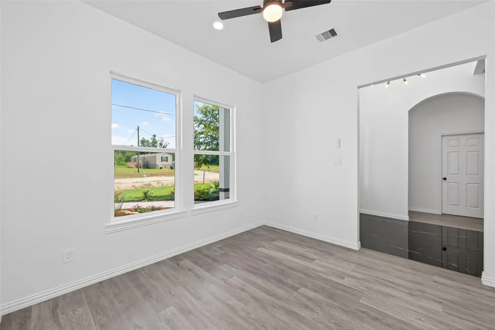 1014 Exotic Pine Drive Huffman, TX 77336