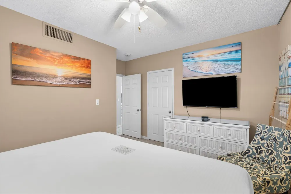 1401 E Beach Drive #809 Galveston, TX 77550