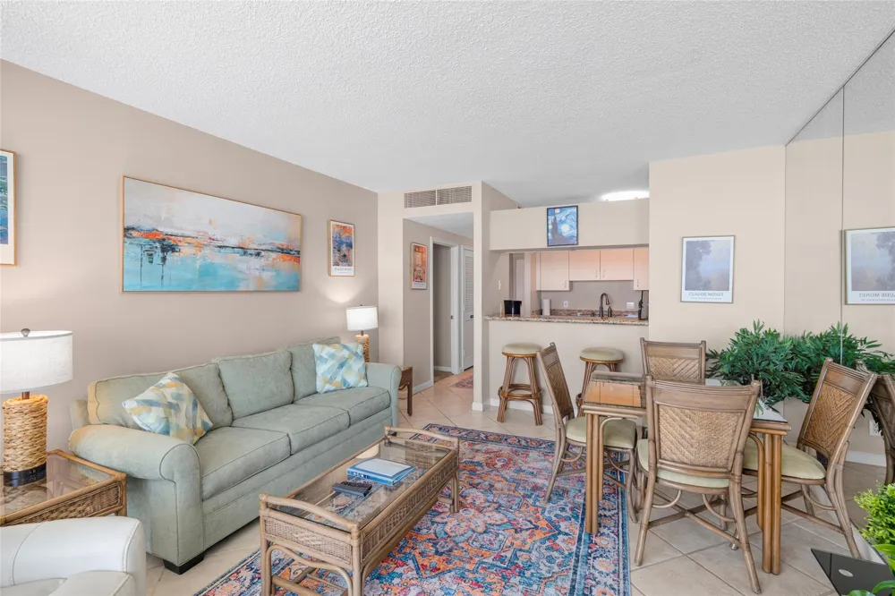 1401 E Beach Drive #809 Galveston, TX 77550