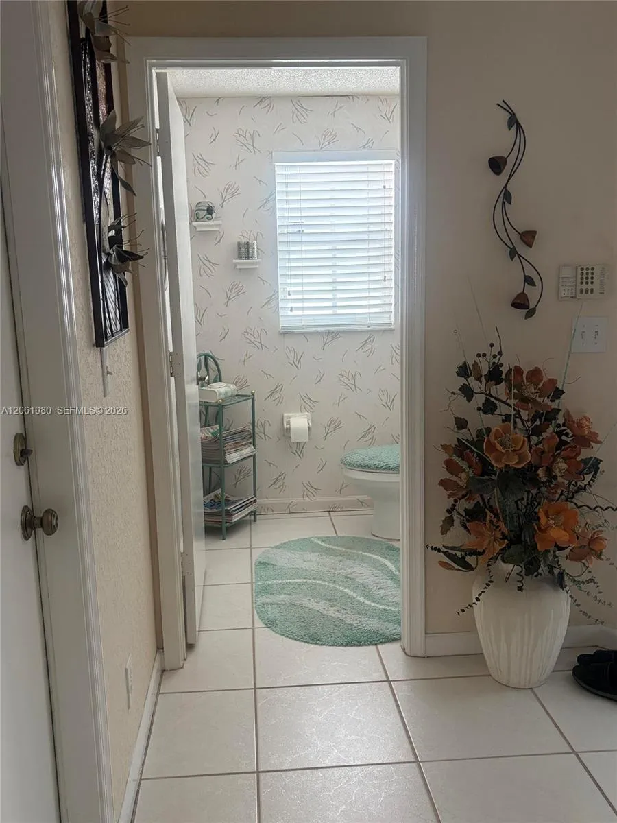 16836 SW 1st Pl Pembroke Pines, FL 33027