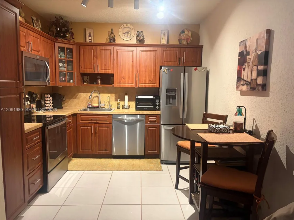 16836 SW 1st Pl Pembroke Pines, FL 33027