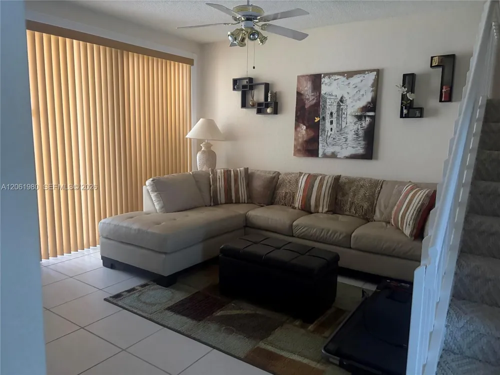 16836 SW 1st Pl Pembroke Pines, FL 33027