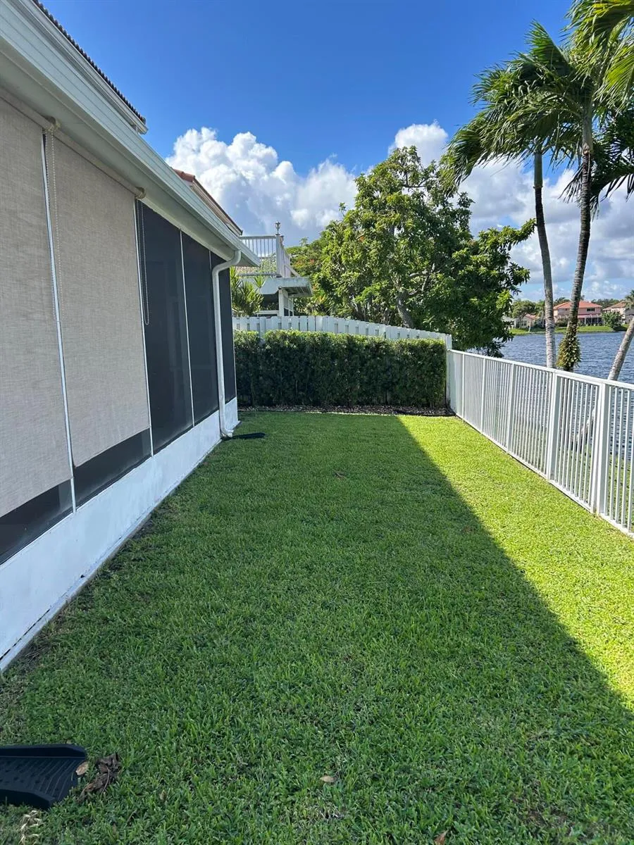 1219 NW 126TH TERRACE Sunrise, FL 33323