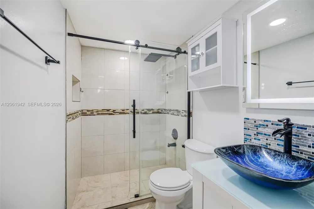 6402 Windmill Gate Rd Miami Lakes, FL 33014