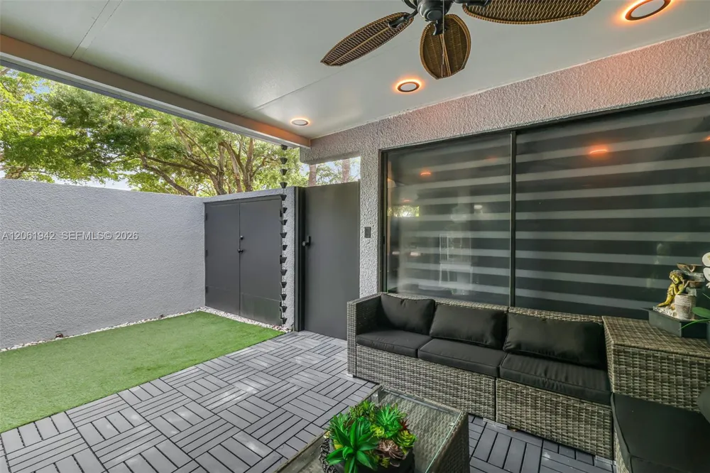 6402 Windmill Gate Rd Miami Lakes, FL 33014
