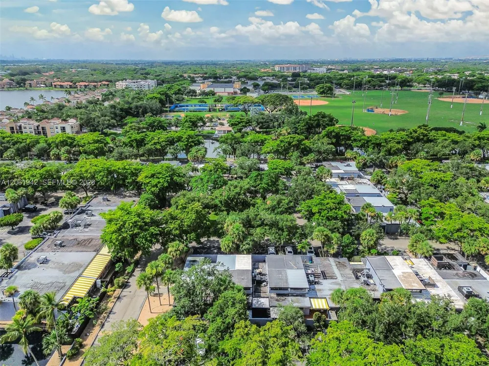 6402 Windmill Gate Rd Miami Lakes, FL 33014