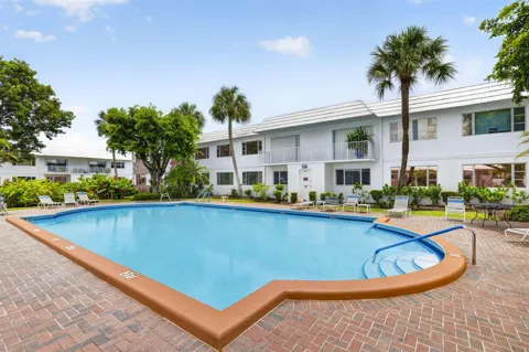 400 S Cypress Road #427