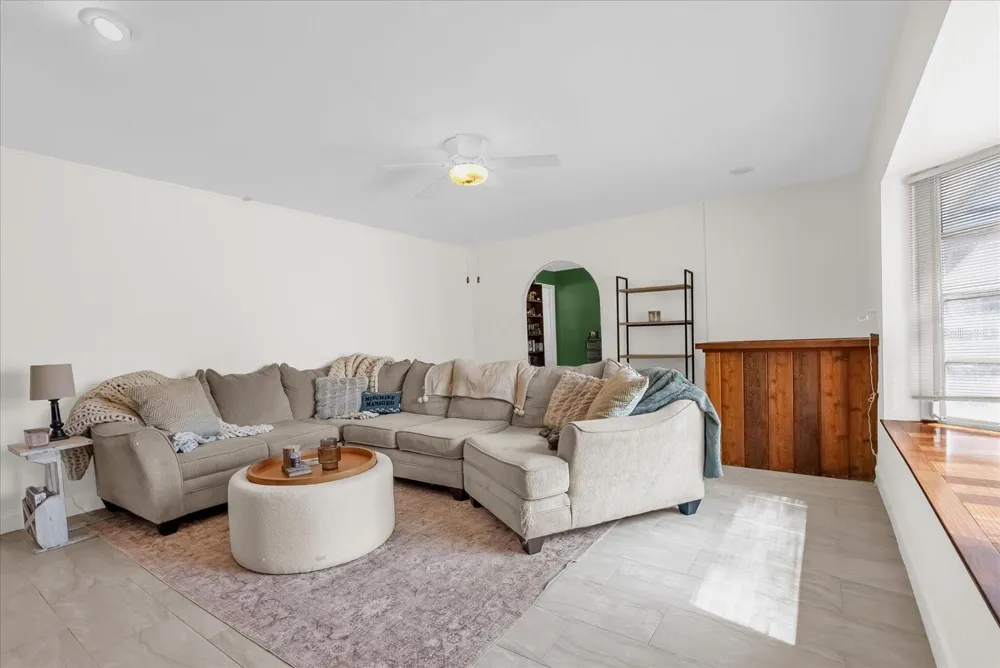 623 SWALLOW DRIVE Casselberry, FL 32707