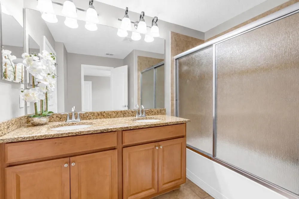 8956 CALIFORNIA PALM ROAD Kissimmee, FL 34747