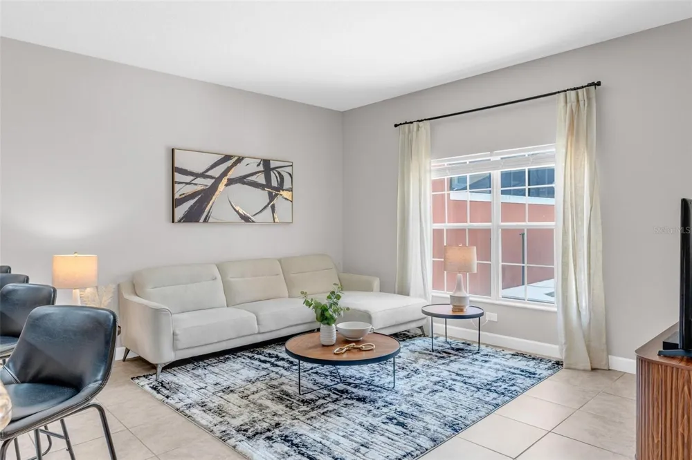 8956 CALIFORNIA PALM ROAD Kissimmee, FL 34747