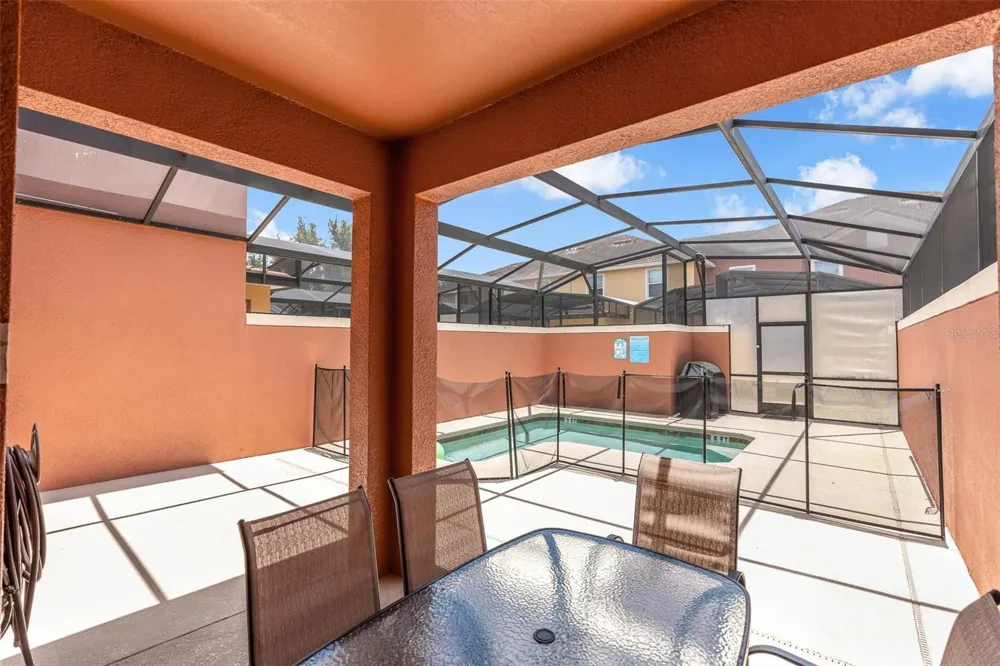 8956 CALIFORNIA PALM ROAD Kissimmee, FL 34747