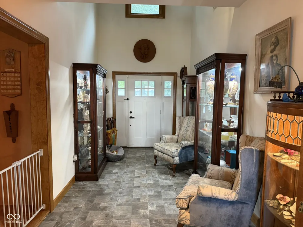 2370 S Oak Drive Rockville, IN 47872
