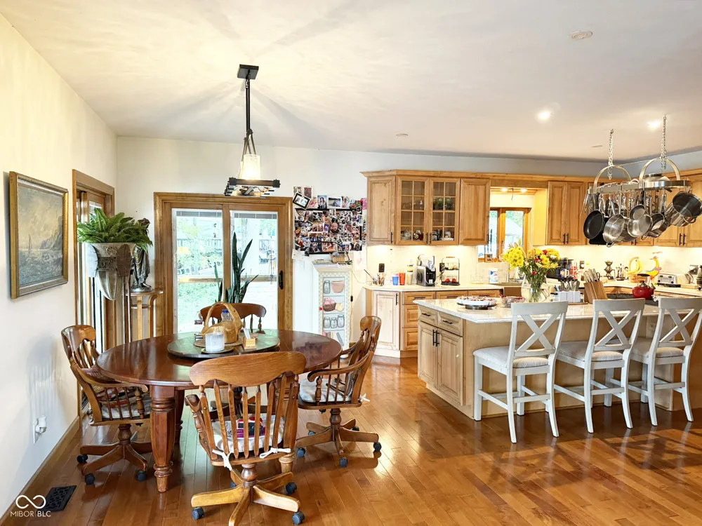 2370 S Oak Drive Rockville, IN 47872