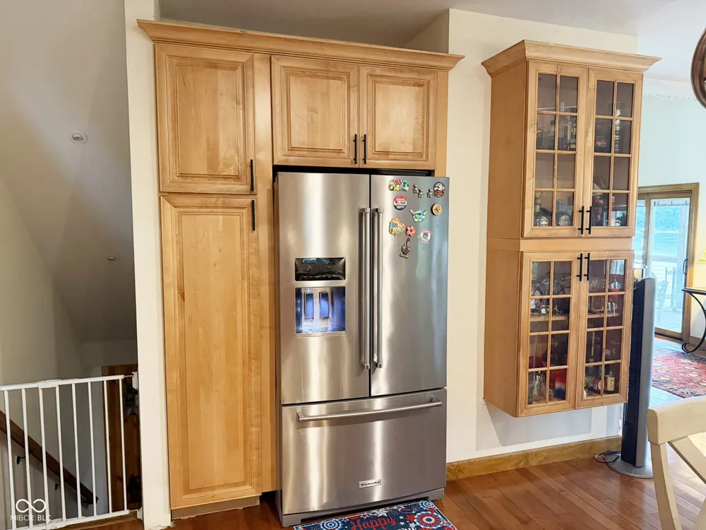 2370 S Oak Drive Rockville, IN 47872