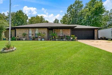 6540 INWOOD DRIVE