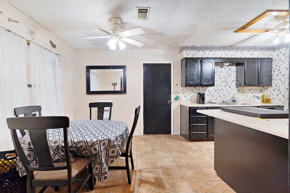 6540 INWOOD DRIVE Reno, TX 75462