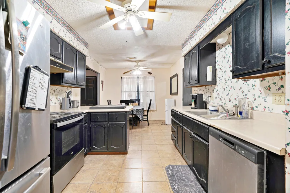 6540 INWOOD DRIVE Reno, TX 75462