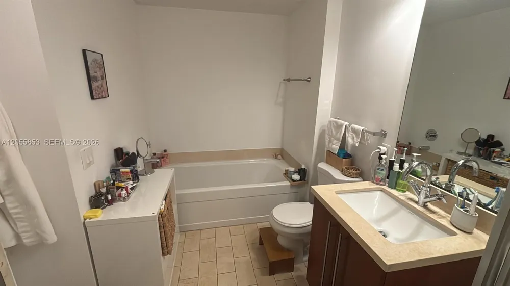 79 SW 12th St #1511-S Miami, FL 33130