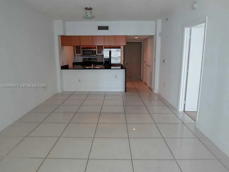 1750 BAYSHORE DR #2909 Miami, FL 33132