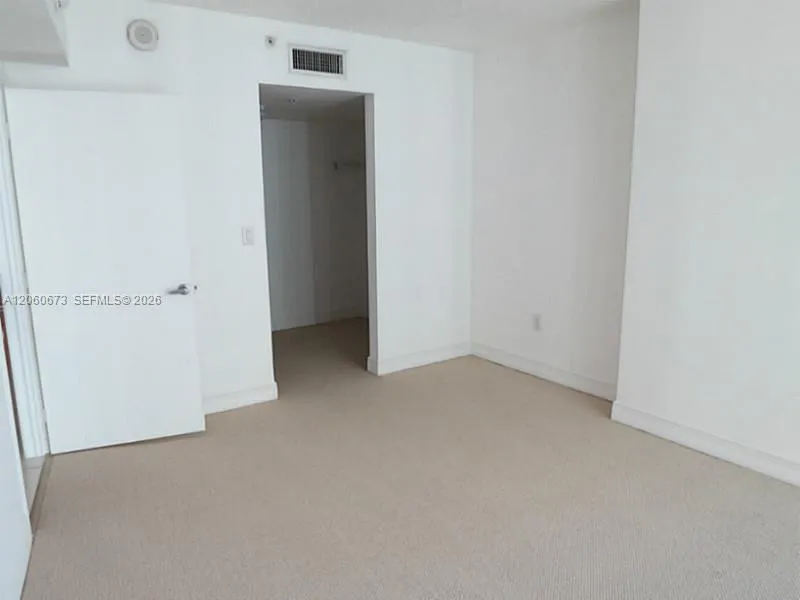 1750 BAYSHORE DR #2909 Miami, FL 33132