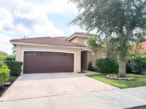775 NW 165th Avenue