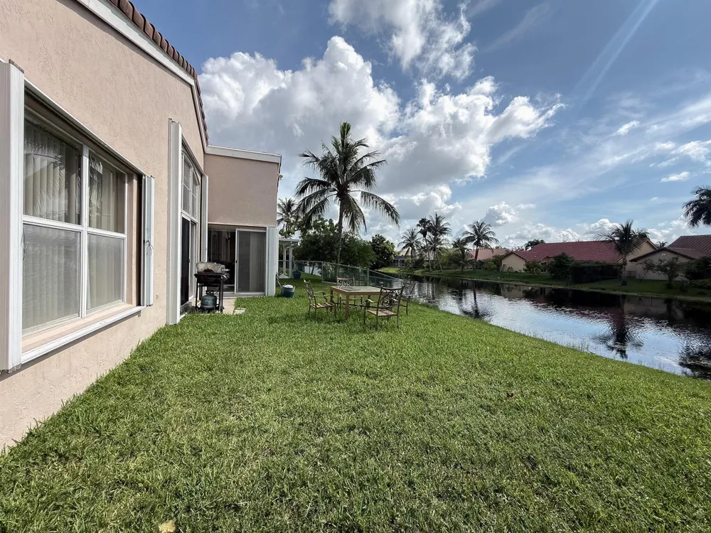 775 NW 165th Avenue Pembroke Pines, FL 33028