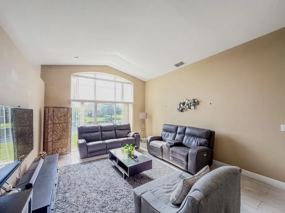 775 NW 165th Avenue Pembroke Pines, FL 33028