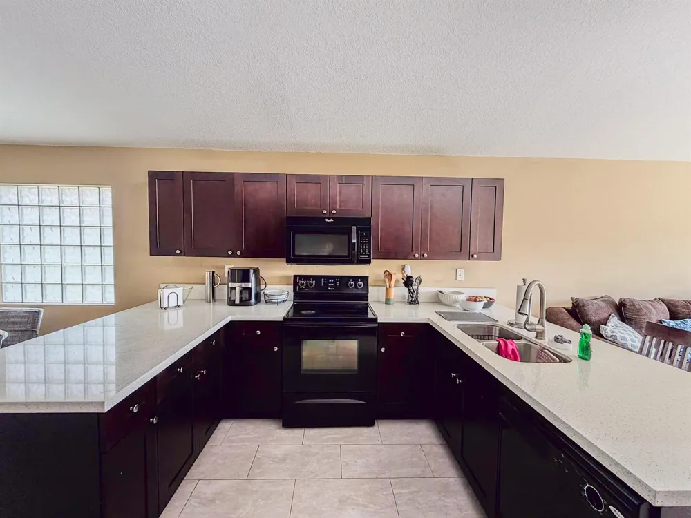 775 NW 165th Avenue Pembroke Pines, FL 33028