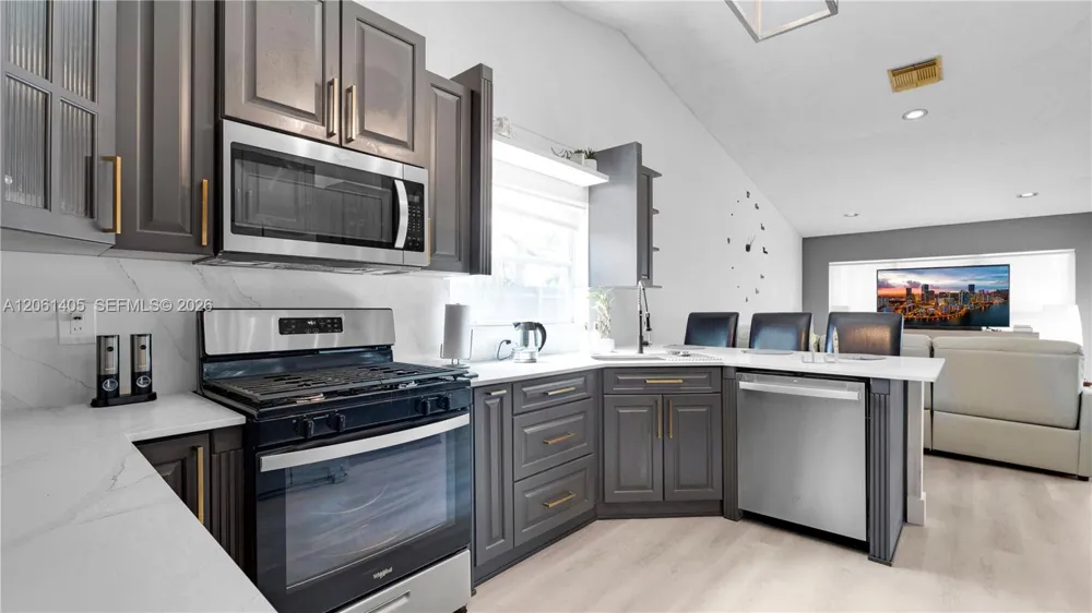 8356 SW 158th Ave Miami, FL 33193