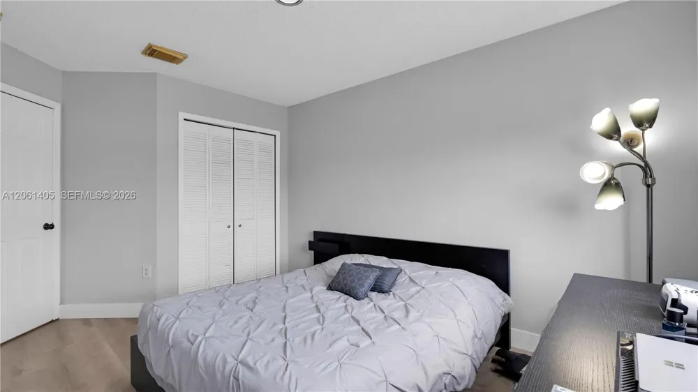 8356 SW 158th Ave Miami, FL 33193