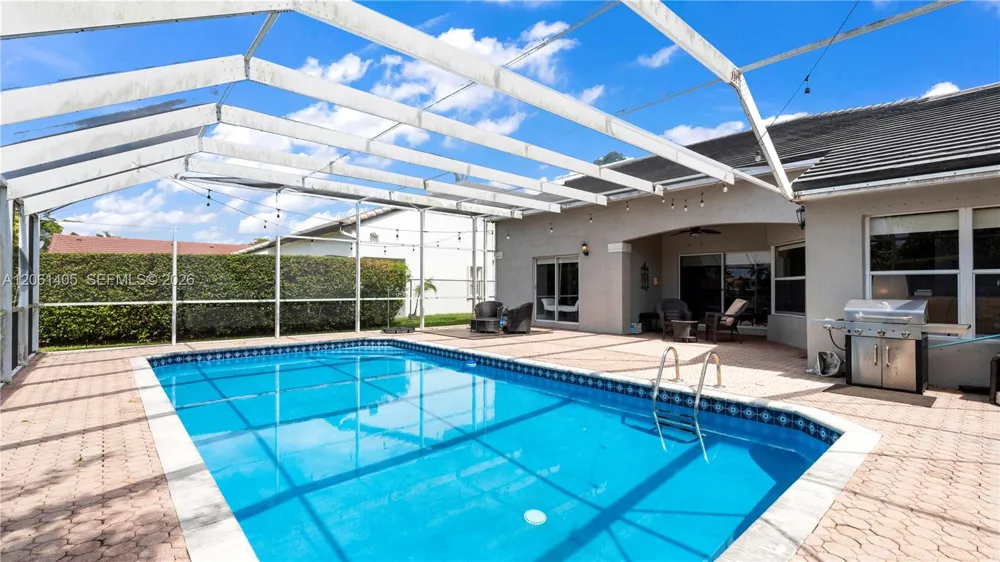 8356 SW 158th Ave Miami, FL 33193
